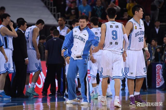 双外援组合带领球队获得胜利 双外援组合带领球队获得胜利