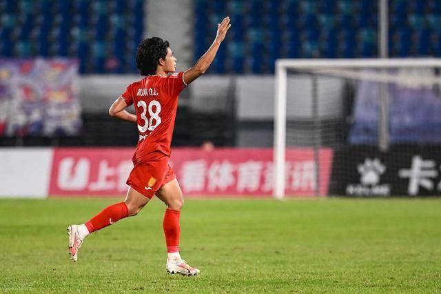 三亿体育体育教练-包含利弊分明球队控制比赛屡胜几内亚进军半决赛的词条