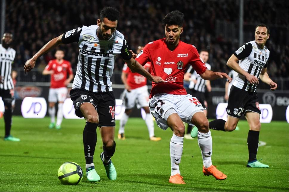 昂热逆袭!客场战胜南特取得关键胜利的简单介绍 昂热逆袭!客场战胜南特取得关键胜利的简单介绍