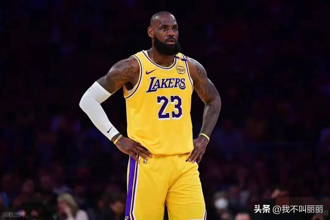 詹姆斯生涯首次蝉联总决赛MVP,创历史纪录!的简单介绍 詹姆斯生涯首次蝉联总决赛MVP,创历史纪录!的简单介绍