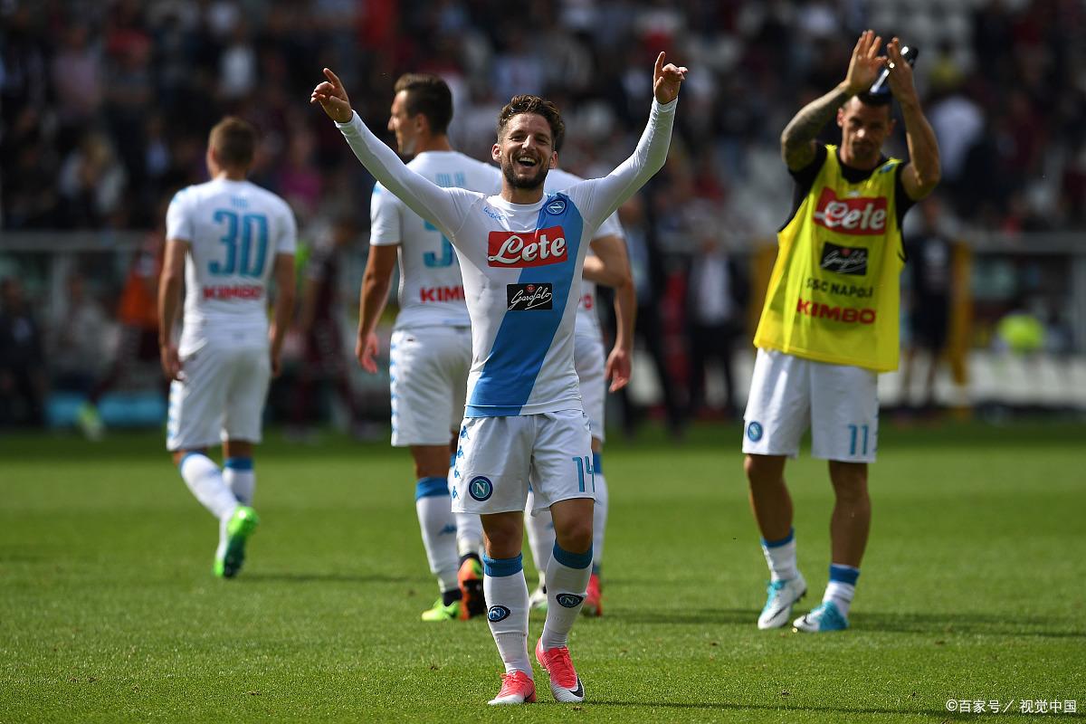 那不勒斯主场大胜帕尔马，追赶领先球队的简单介绍