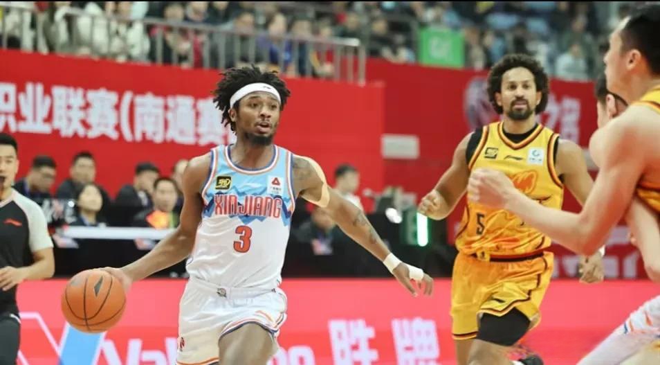 江苏肯帝亚主场获胜，豪取四连胜！