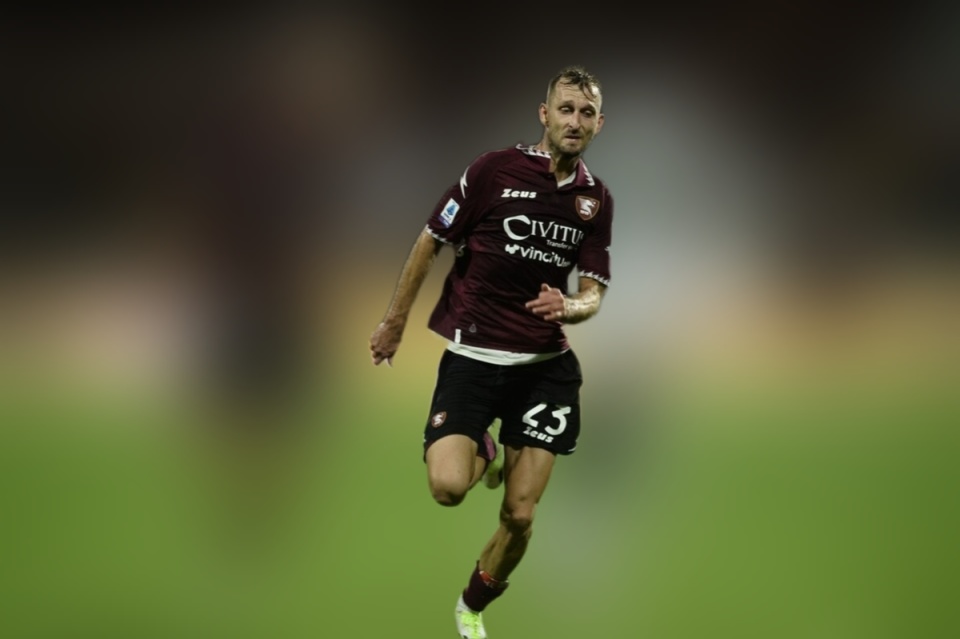 三亿体育体育注册-关于里奥瓦客场逼平强敌，表现稳定保持不败状态的信息