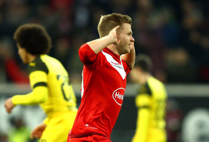 关于太阳横扫黄蜂,保持不败战绩的信息 关于太阳横扫黄蜂,保持不败战绩的信息