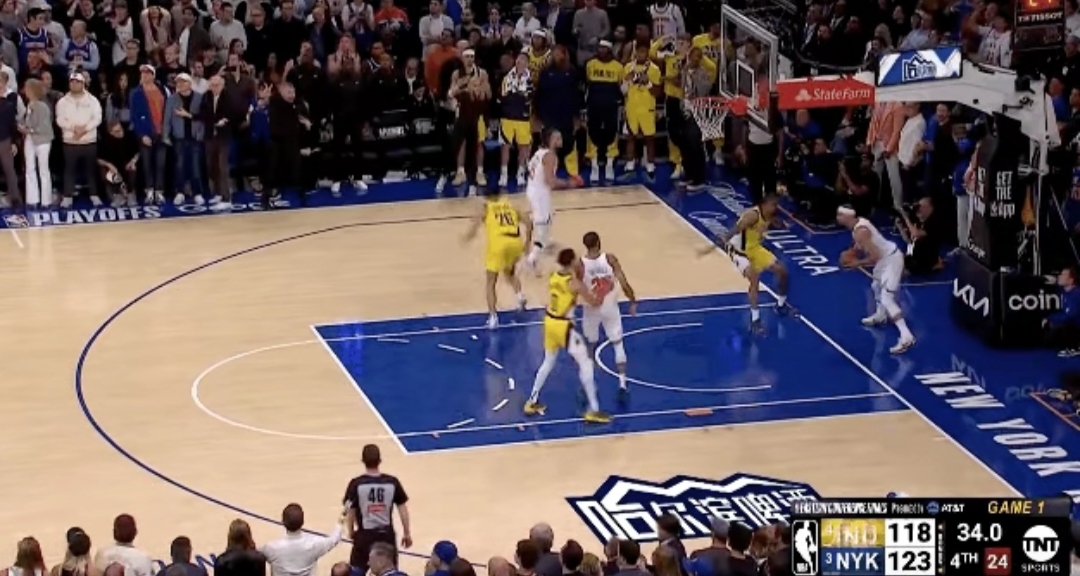 步行者被尼克斯逆转失利 步行者被尼克斯逆转失利