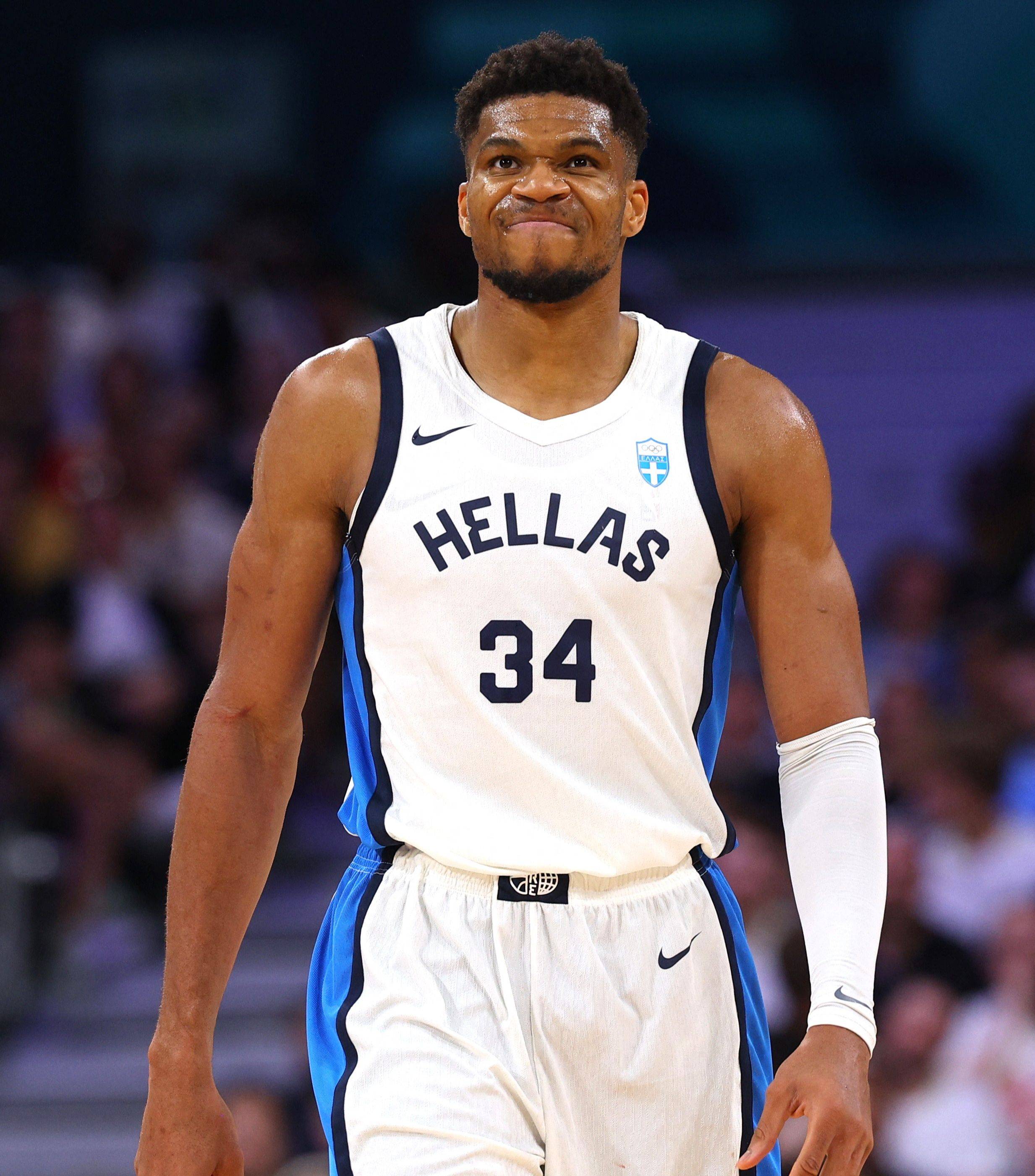 回顾明星球员本赛季最精彩瞬间 回顾明星球员本赛季最精彩瞬间