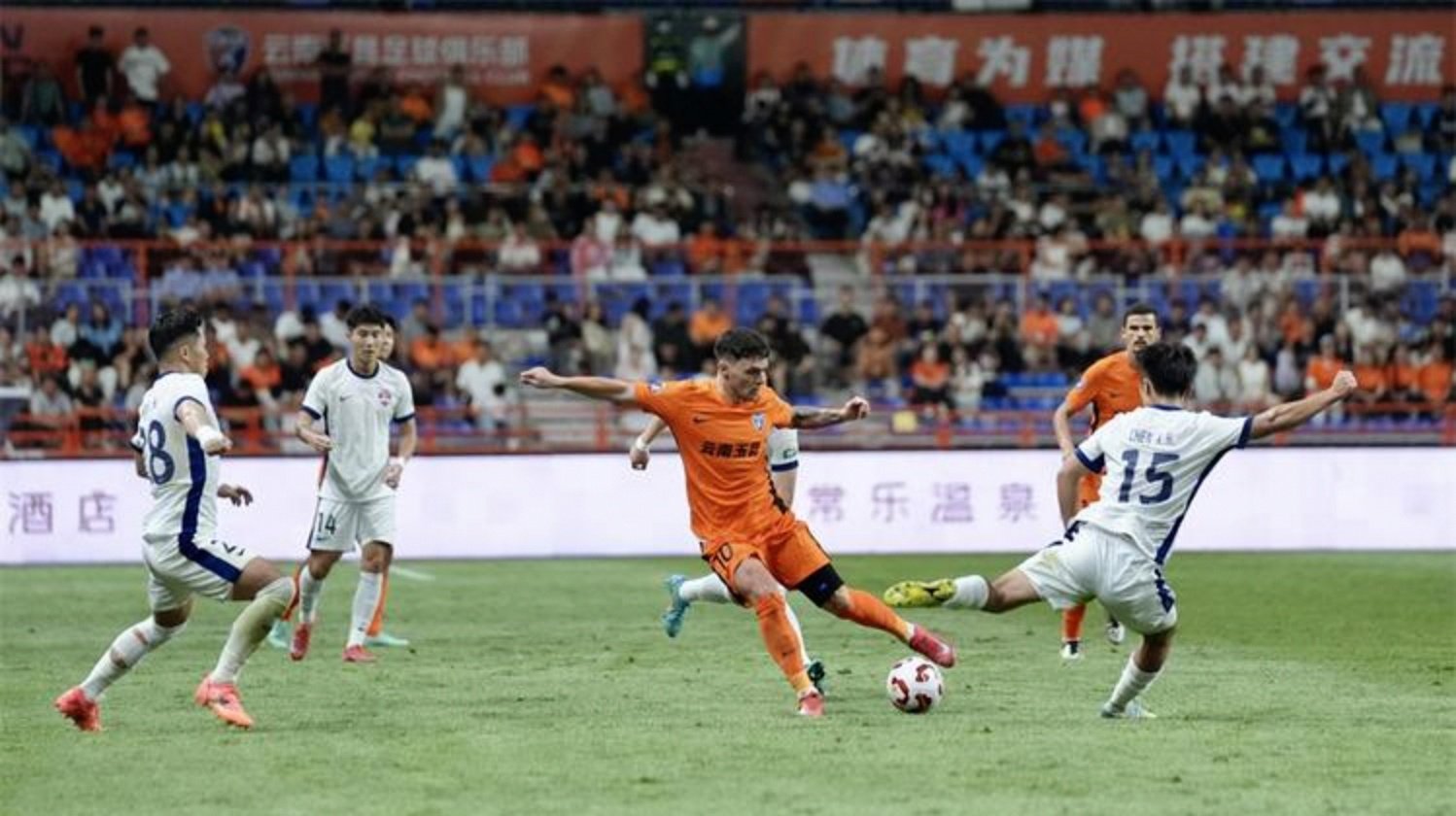 包含长春亚泰主场告胜,实现保级第一步的词条 包含长春亚泰主场告胜,实现保级第一步的词条